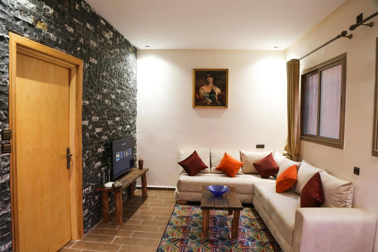 Issli Appartment Climatise Hiver Et Ete Azrou Exterior foto